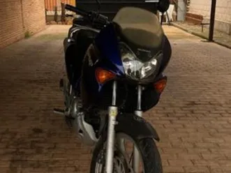 honda - varadero 125 cc
