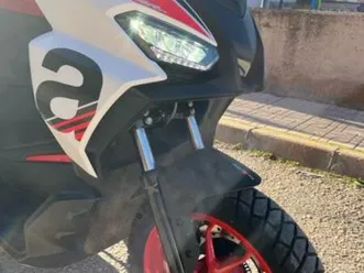 aprilia - aplilia sr gt 125 abs+e5 sport