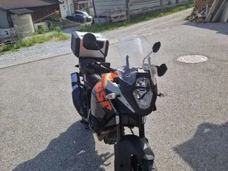 ktm adventure 1050