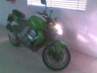 kawasaki - z750 cc naked