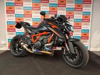 ktm - 1390 super duke
