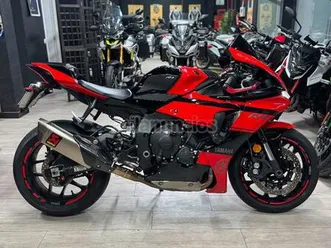yamaha - yzf-r1