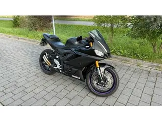 yamaha r3 | top zustand | viel zubehör | a2-tauglich