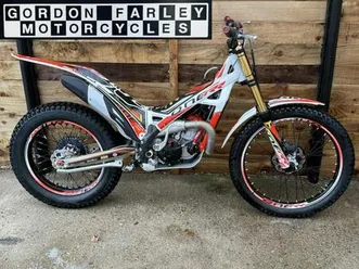 2023 trs 300 one rr trials bike. trs trials bike. road registered trials bike