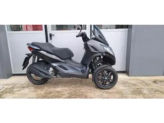 piaggio mp3 300 hpe