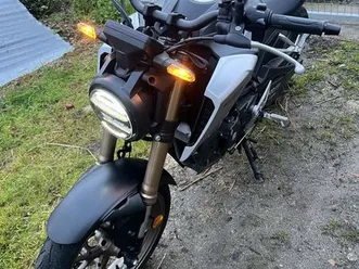 honda cb125r 2022 monção e troviscoso