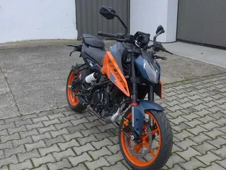 ktm duke 125 bj. 2024, 1100km, frischer service
