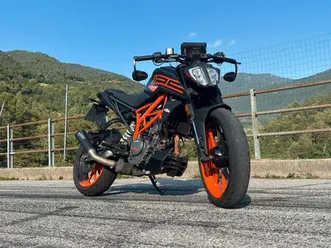 ktm duke 125