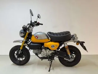 wie neu - keine gebrauchsspuren bei 660km...