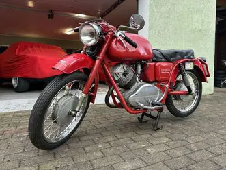 moto guzzi lodola