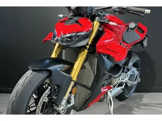 ducati streetfighter v4 2025