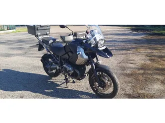 bmw 1200 gs triple black