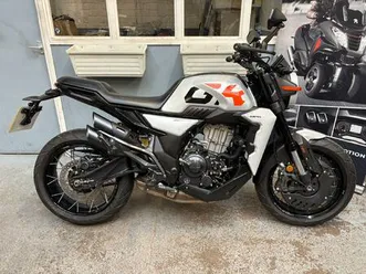 zontes gk350 roadster/retro petrol manual (39 bhp) 348 cc