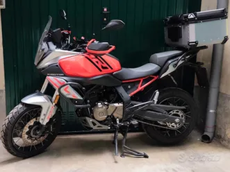 qj motor srt 600 sx come nuovo, 1200km in garanzia