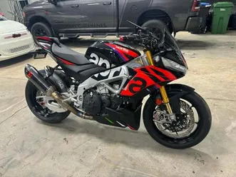 2023 aprilia tuono v4 1100 factory moto sport / rabais