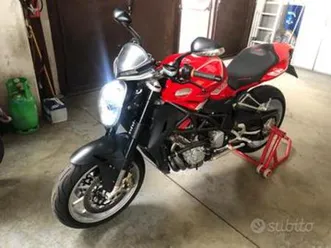 mv agusta brutale 1090 r