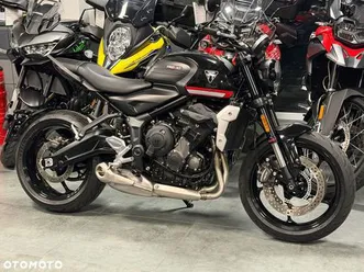 triumph trident
