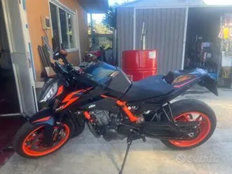 ktm 890 duke r 121cv