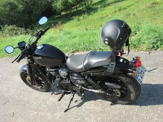 motorrad hyosung gv 125 s bobber neuwertig in harley optik