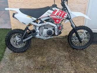 dirt 125 ycf