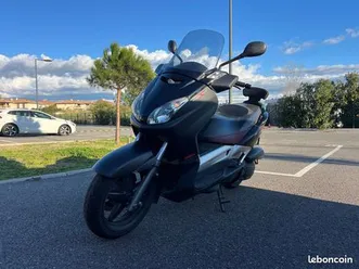 scooter yamaha xmax black max 125 cc