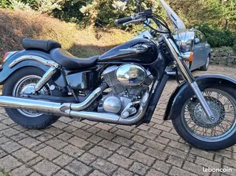 750 shadow peu de kms d’origine