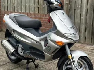 runner 125cc nieuwstaat! sm06! duits! (skipper skr tph 125 — scooters | piaggio — marktplaats