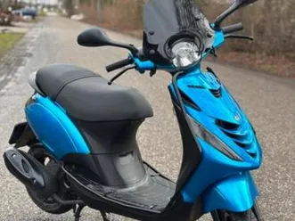 ◊ zeer nette piaggio zip sp brom 2017 4t candy blue! ◊ — scooters | piaggio — marktplaats