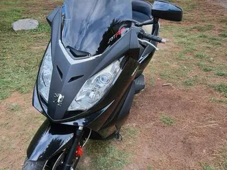 peugeot satelis rs 125 état collection.■abs, rien a prevoir, jamais roulé sous la pluie .■contrôle technique totalement vierge passé le 04/07/2025