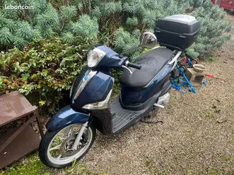 scooter piaggio liberty
