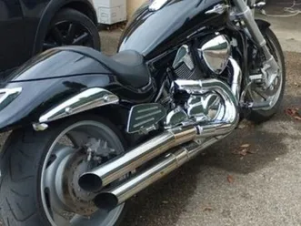 suzuki instruder 1800