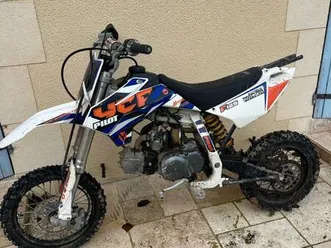ycf 125