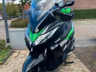 zeer mooie kawasaki scooter j300 — motoren | kawasaki — marktplaats