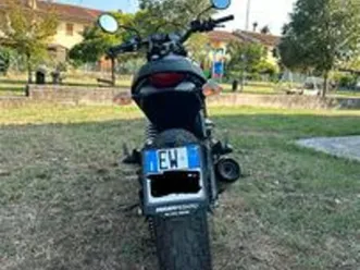 ducati scambler icon dark 800