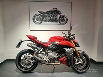 ducati streetfighter v2 s