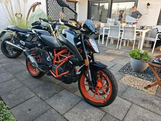 ktm duke 390