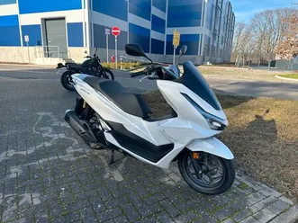 honda pcx 125 --- 50 km !!