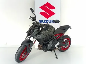 suzuki gsx-8s ***neuwertig inkl. umbau***