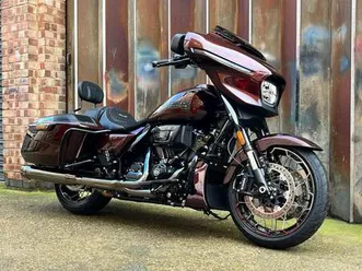 used harley-davidson cvo 1977 flhx street glide for sale in uppingham