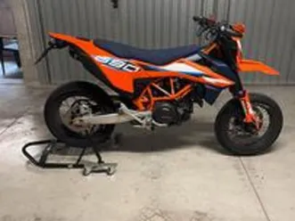 ktm 690 smc 2023