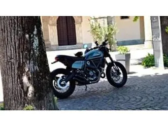 scrambler 800 night shift (2021 - 22)