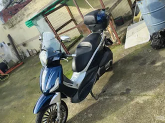 piaggio beverly 300