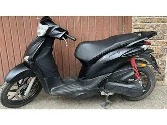 vendo piaggio liberty 50 3v s (2021 - 24) usata a calenzano (codice 9915412) - moto.it