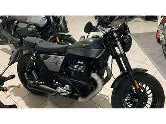 vendo moto guzzi v9 bobber special edition (2023 - 25) usata a genova (codice 9915574) - moto.it