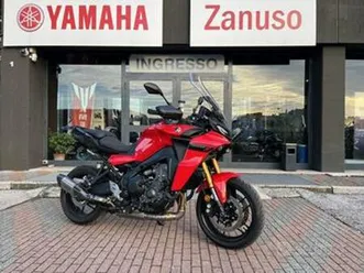 yamaha tracer 9 gt pochissimi km akrapovic