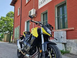 honda cb 750 hornet 750 giallo