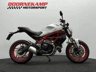 ducati monster 797 rood