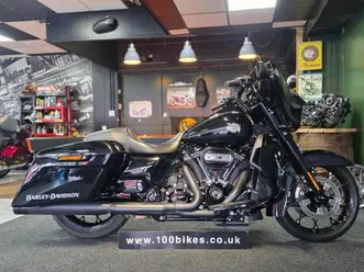 2021 harley-davidson flhxs street glide special 1868 cc 114