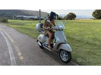 piaggio vespa 300 gts - 2025