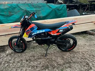 ktm 690 smc